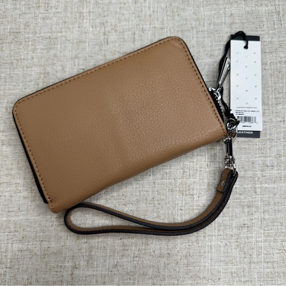 Aimee Kestenberg Zip Around Wallet / Wristlet - NWT - Picture 2 of 4